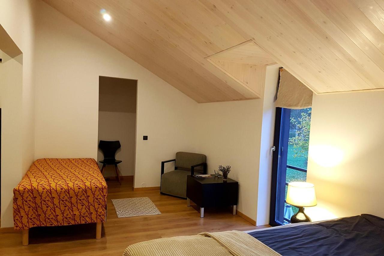 Hobekala Guesthouse Kalana Bagian luar foto